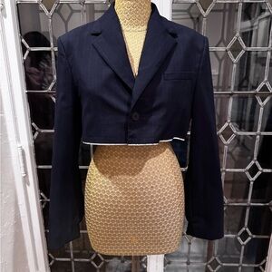 Zara Blue Cropped Blazer with Notched Lapels and Tailored Fit